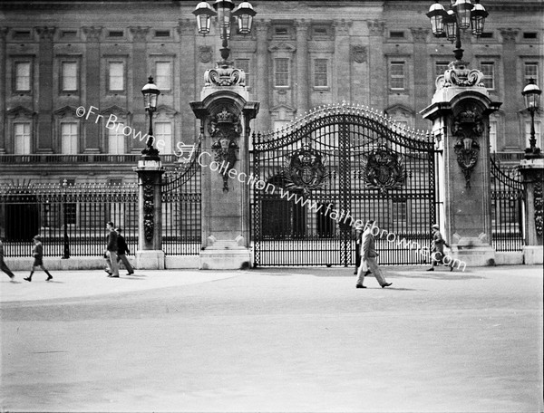 BUCKINGHAM PALACE